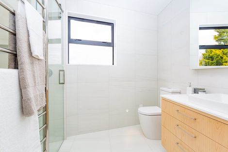 Photo of property in 80c Clyde Road, Ilam, Christchurch, 8041