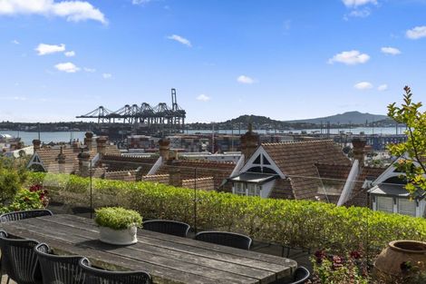 Photo of property in 302/15b Augustus Terrace, Parnell, Auckland, 1052