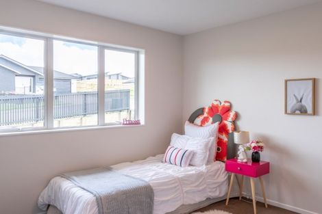 Photo of property in 2 Paiaka Place, Rototuna North, Hamilton, 3210