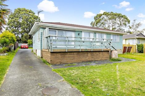 Photo of property in 3 Pushon Place, Clendon Park, Auckland, 2103