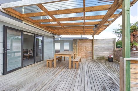 Photo of property in 75 Kennedy Drive, Levin, 5510