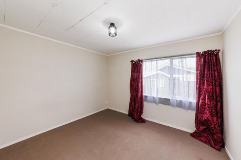 Photo of property in 25 Willowstream Grove, Cloverlea, Palmerston North, 4412