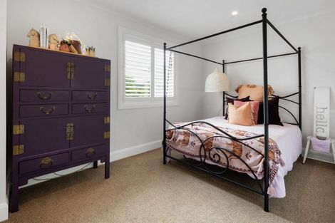 Photo of property in 83 Saint Kilda Road, Cambridge, 3434