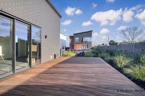 Photo of property in 5 Huljich Way, Hobsonville, Auckland, 0616