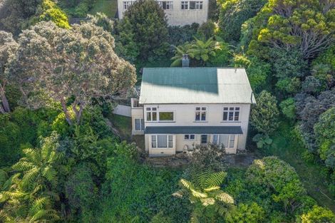 Photo of property in 2/51 Barnard Street, Wadestown, Wellington, 6012