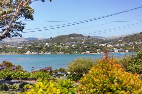 Photo of property in 16 Mana View Road, Paremata, Porirua, 5026