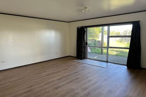 Photo of property in 24 Spencer Road, Pinehill, Auckland, 0632