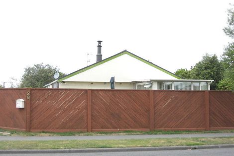 Photo of property in 28 Ashwood Street, Parklands, Christchurch, 8083