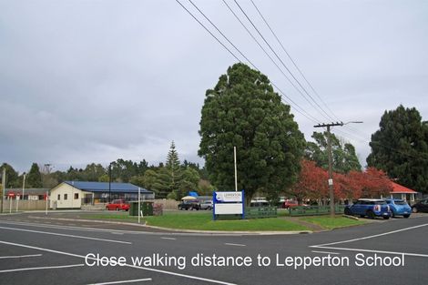 Photo of property in 31 Smith Street, Lepperton, New Plymouth, 4373