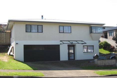 Photo of property in 16 Cannon Street, Westown, New Plymouth, 4310