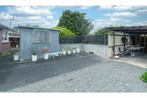 Photo of property in 64 Niven Street, Avondale, Christchurch, 8061
