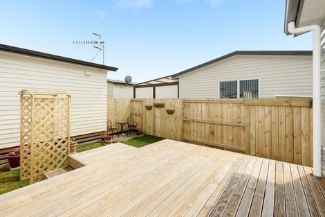 Photo of property in 11 Kamahi Crescent, Papamoa Beach, Papamoa, 3118