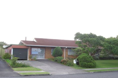 Photo of property in 40 Meadway, Sunnyhills, Auckland, 2010