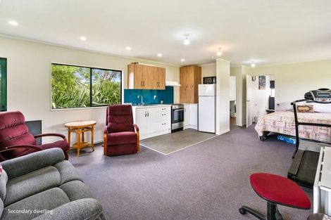 Photo of property in 63 Morgan Road, Titoki, Whangarei, 0172