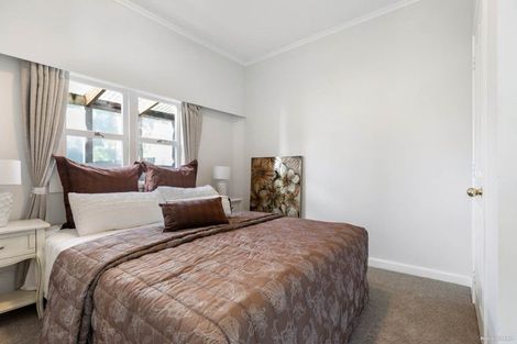 Photo of property in 1/22 Northumberland Avenue, Belmont, Auckland, 0622