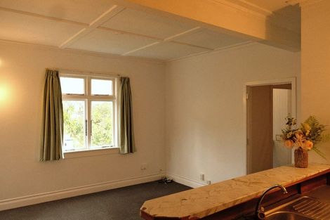 Photo of property in 19 Hadfield Terrace, Kelburn, Wellington, 6012