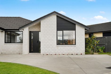 Photo of property in 41 North Ridge Drive, Rototuna North, Hamilton, 3210