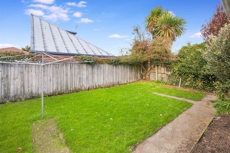 Photo of property in 3/10a Straven Road, Riccarton, Christchurch, 8011
