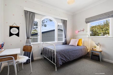 Photo of property in 52 Box Hill, Khandallah, Wellington, 6035