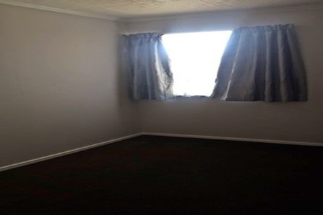 Photo of property in 12a Somerset Crescent, Highbury, Palmerston North, 4412