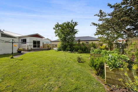 Photo of property in 10 Morrissey Street, Hawera, 4610