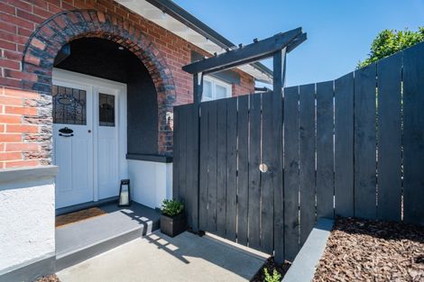 Photo of property in 74 Le Cren Street, Seaview, Timaru, 7910