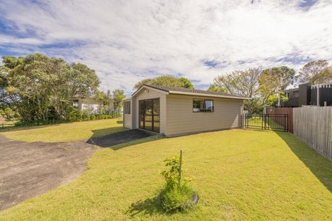 Photo of property in 13 Coronation Row, Pauanui, Hikuai, 3579
