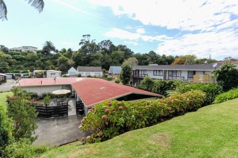 Photo of property in 2/12 Ambury Place, Merrilands, New Plymouth, 4312