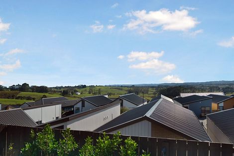 Photo of property in 18 Mata Road, Massey, Auckland, 0614