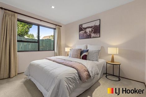 Photo of property in 12 Carlinka Place, Conifer Grove, Takanini, 2112