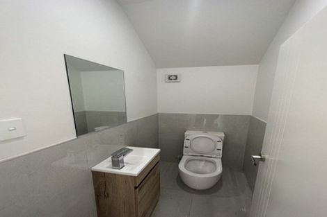 Photo of property in 29a Sheridan Drive, New Lynn, Auckland, 0600