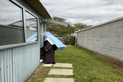 Photo of property in 73 Dunns Avenue, The Pines Beach, 7630