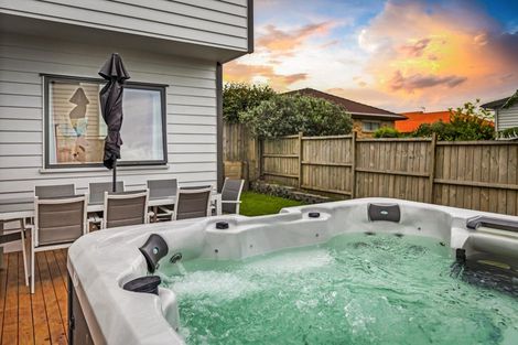 Photo of property in 45 Baumea Rise, Massey, Auckland, 0614