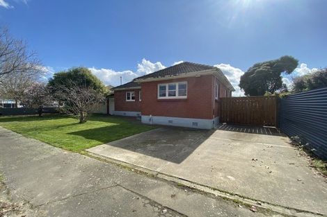 Photo of property in 45 Rangiora Avenue, Roslyn, Palmerston North, 4414