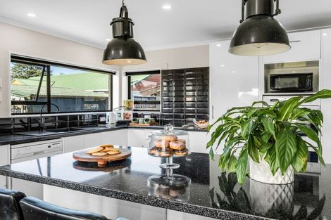 Photo of property in 1 Mathew Street, Dannevirke, 4930