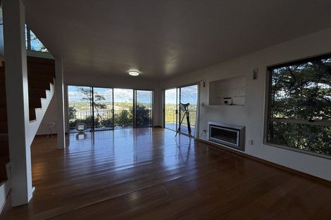 Photo of property in 89 Pemberton Avenue, Bayview, Auckland, 0629