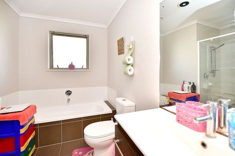 Photo of property in 29 Riverleigh Drive, Snells Beach, 0920