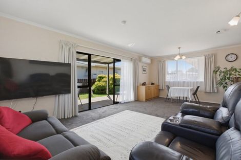 Photo of property in 4 Te Whena Place, Waitara, 4320