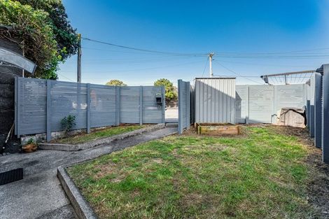 Photo of property in 38 Rua Street, Lyall Bay, Wellington, 6022