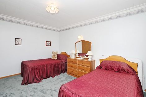 Photo of property in 255 Yarrow Street, Richmond, Invercargill, 9810