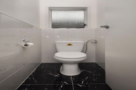 Photo of property in 3/51 Landscape Road, Papatoetoe, Auckland, 2025