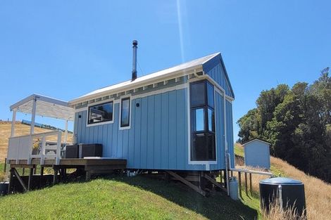 Photo of property in 1581 Carrington Road, Hurworth, New Plymouth, 4371