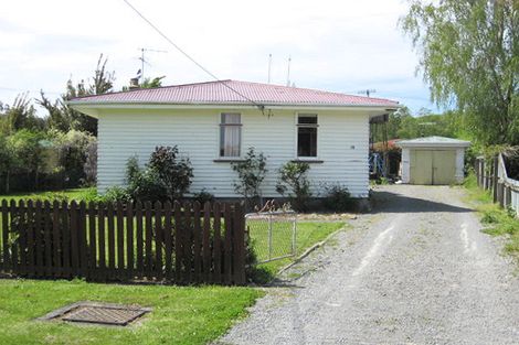 Photo of property in 18 Rolleston Street, Cheviot, 7310