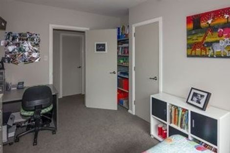 Photo of property in 2 Springbank Street, Bryndwr, Christchurch, 8053