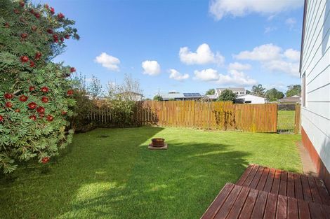 Photo of property in 9 Hosking Place, Clarks Beach, 2122
