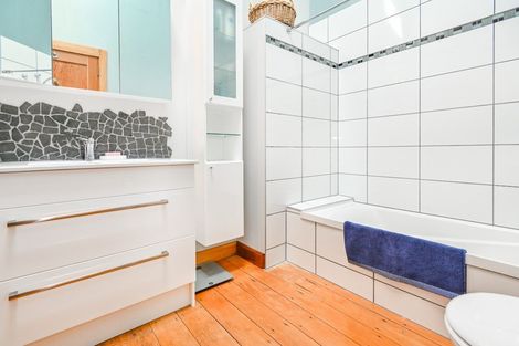 Photo of property in 305 Grays Road, Saint Leonards, Hastings, 4120