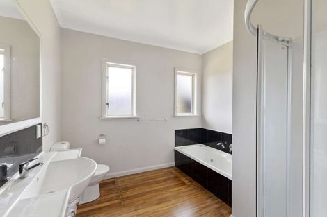 Photo of property in 19c Kenmore Street, Westown, New Plymouth, 4310