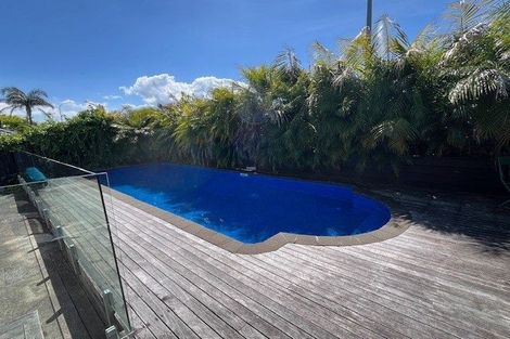 Photo of property in 62 Somerville Road, Shelly Park, Auckland, 2014