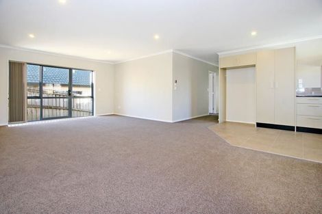 Photo of property in 10a Dreadon Avenue, Papatoetoe, Auckland, 2025