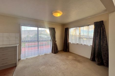 Photo of property in 1 Northwood Close, Woodridge, Wellington, 6037